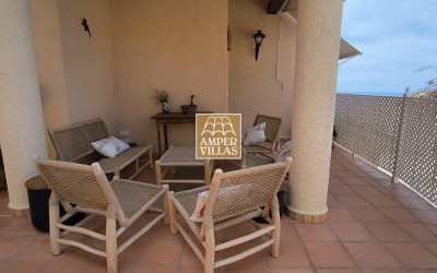 Precioso y acogedor chalet adosado de esquina en Altea Hills.